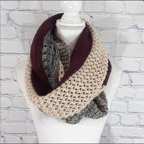 Look By M Accessories - Look By M Amos Stitch Fix Chunky Knit Cozy Color Block Stripe Infinity Scarf New